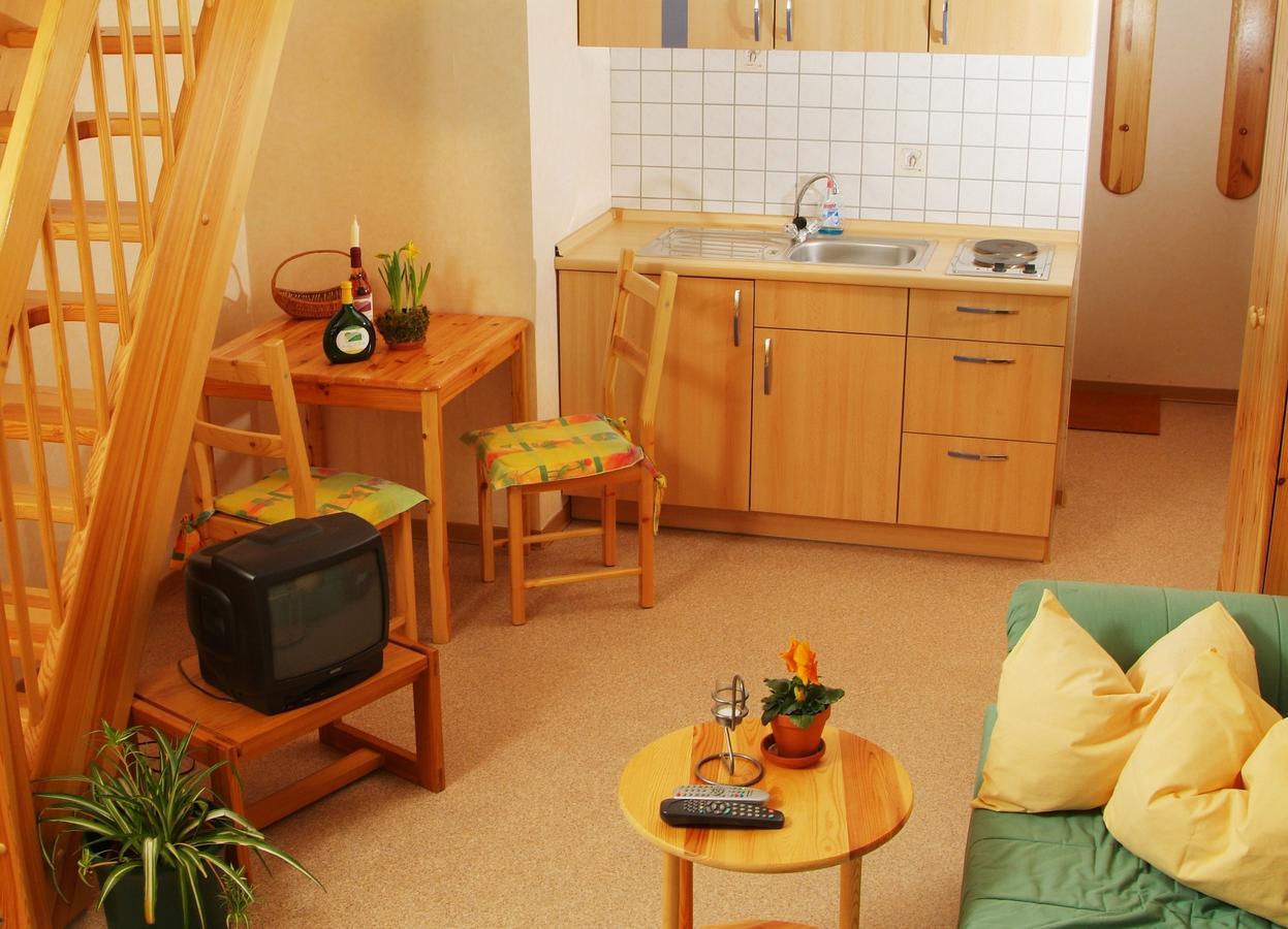 Weingut Blank Hotel Homburg  Bagian luar foto